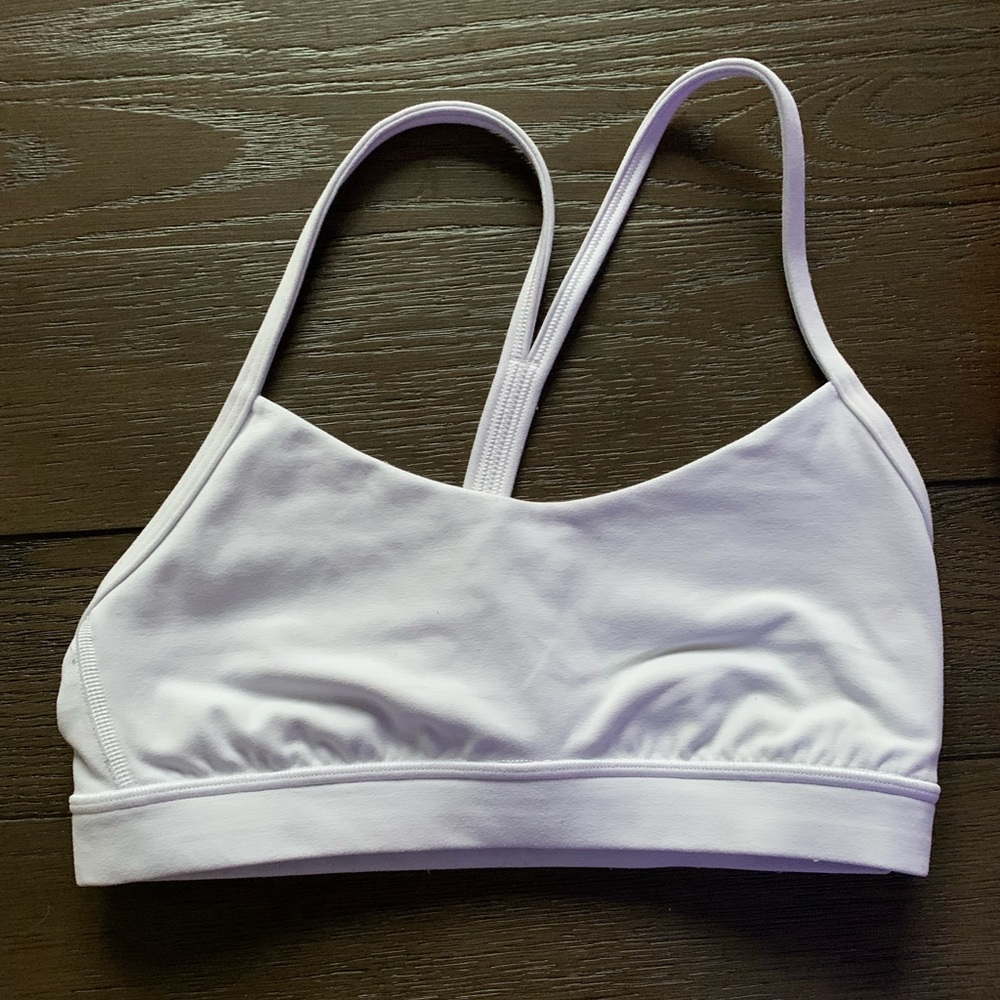 Lululemon Flow Y Nulu Sports Bra